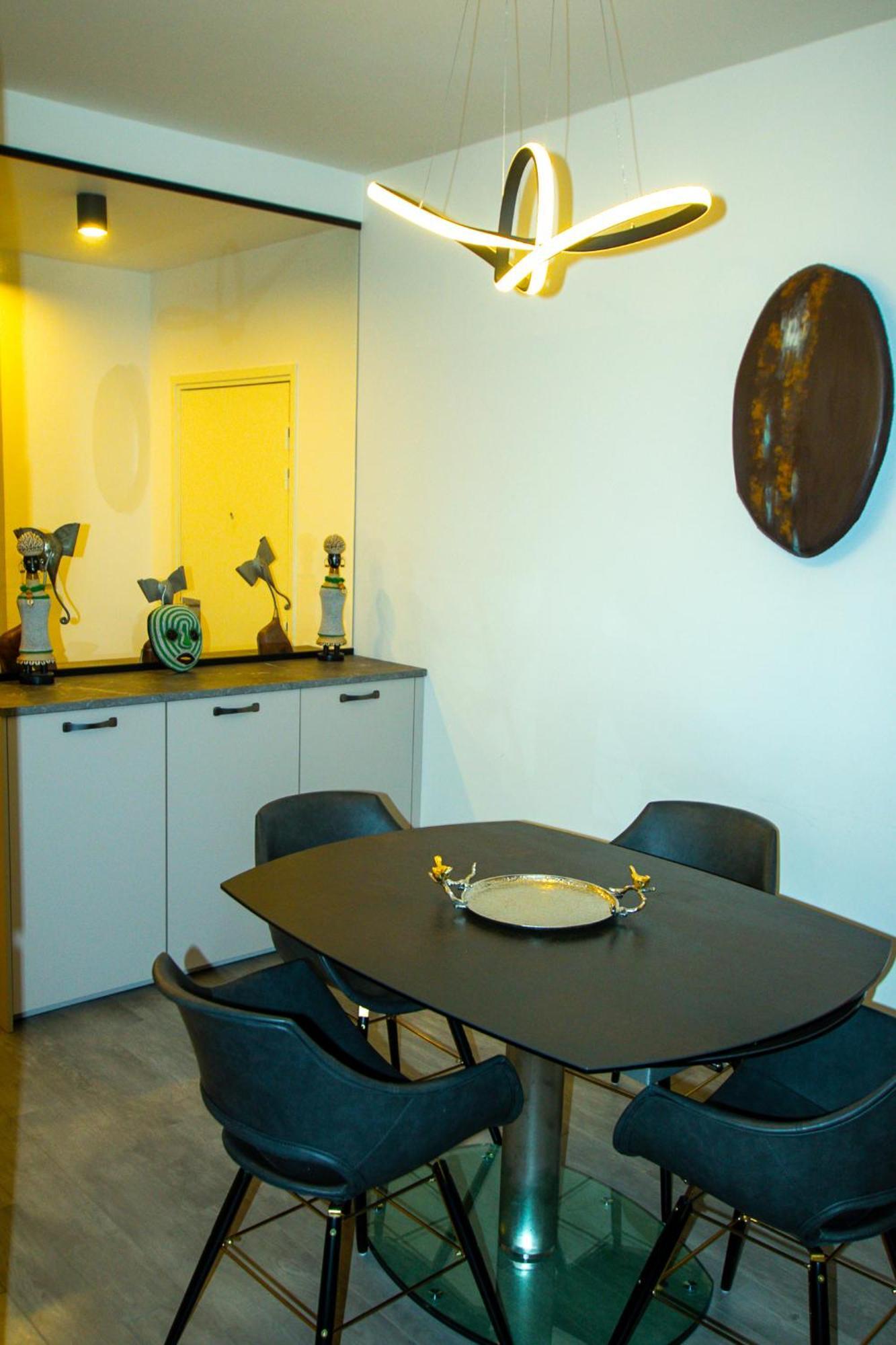Skyview Luxury A Apartment *